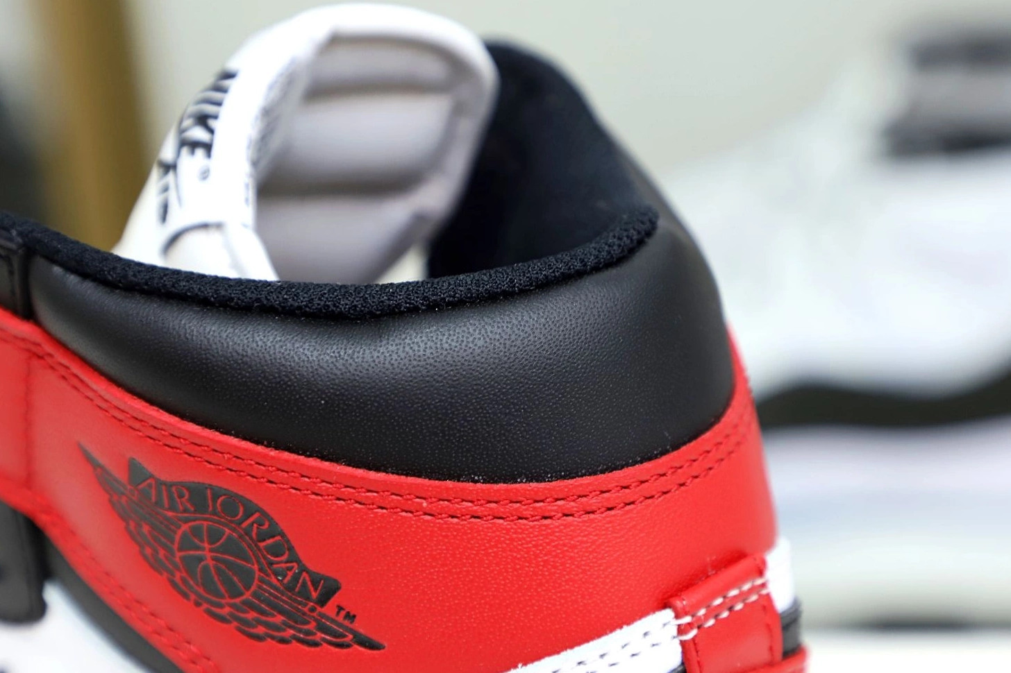 Retro 1 Toe Jordan (2016) Air Black 1120